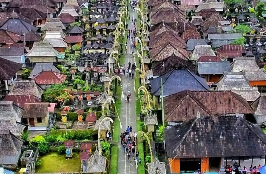 Menyelami Keindahan Tradisi di Desa Penglipuran Bali: Cerminan Kehidupan Desa Bali yang Asli